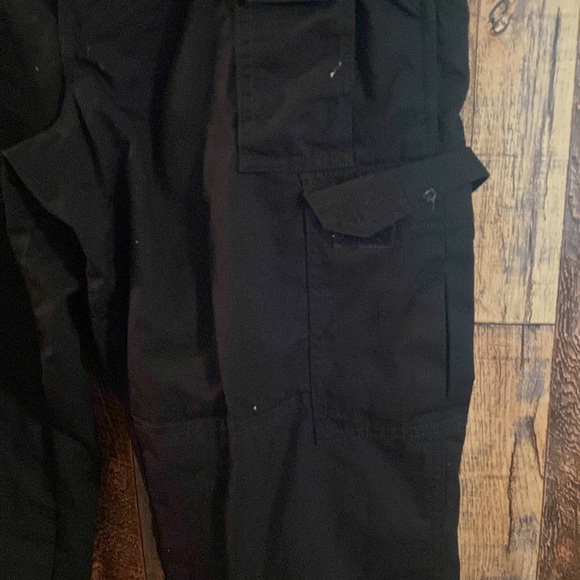 Genuine 511 Tactical Series Law Enforcement Pants - Picture 3 of 8